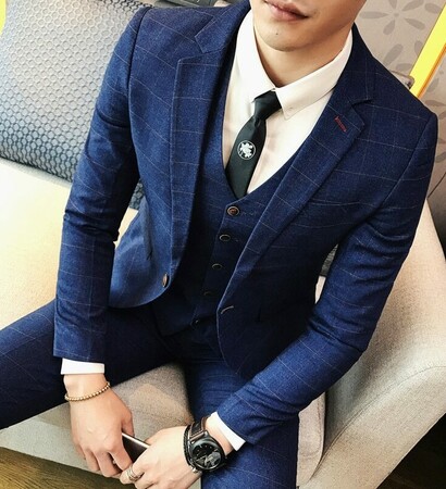 suit stores, online suits and bespoke suits