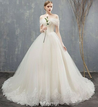 style, fashion and wedding dress
