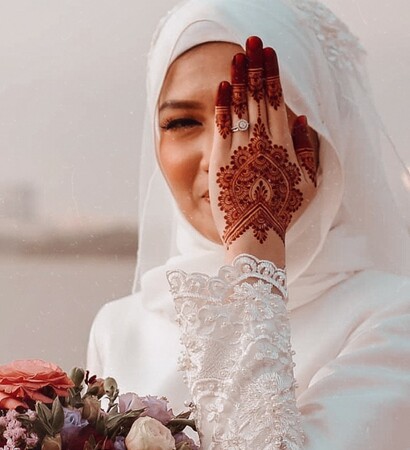 religion, bride and niqabi
