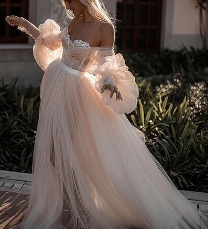 wedding dress, corset and sposa