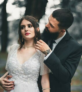 حضن حضنك احضنك احضان, حب عشق غرام and عناقك عناق