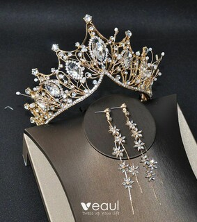 bridal hair accessories, earrings and tiara