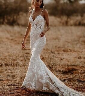 lace, white and dress