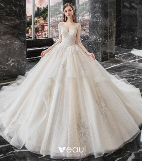 glitter tulle, tulle wedding gown and bride