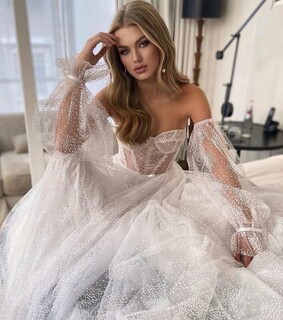 vogue, weddingdress and royalwedding