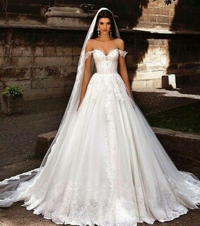 wedding dress and en