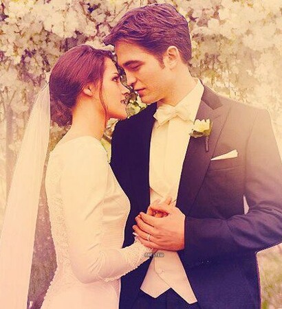 bella and edward, twilight and breaking dawn part 2