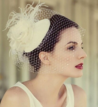 rose, veil and feather