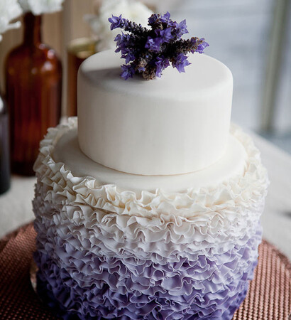 cakes, ruffles and wedding cakes