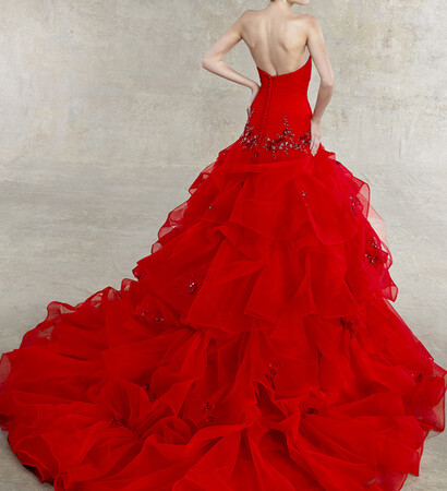 fashion photography, red wedding dress and photography