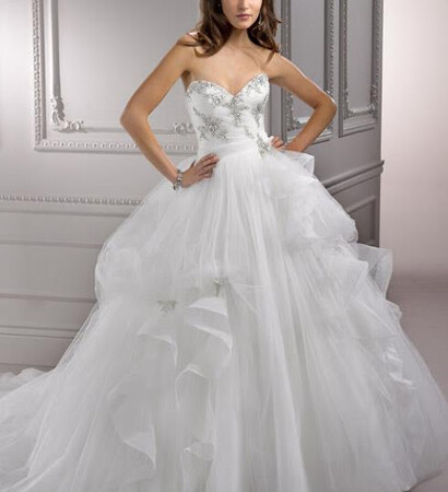 weddings, beauty and dresses