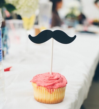 black, icing and photography