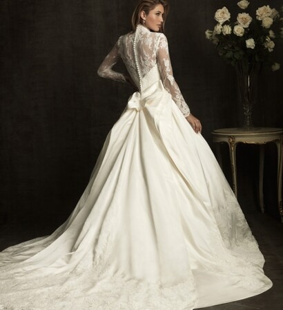 white rose, nice and wedding stuff