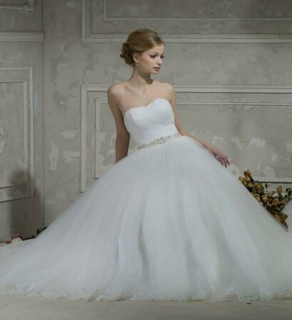 bridal., wedding drass and bride