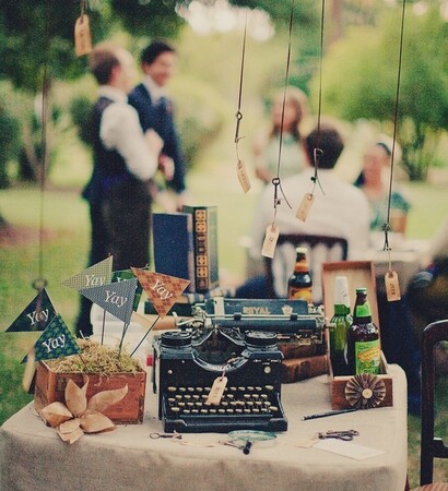 typewriter, preppy and vintage