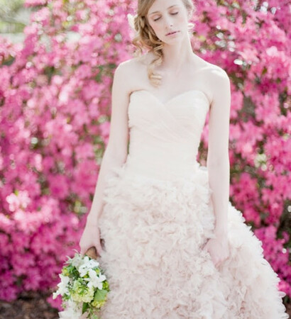 pregnant wedding dresses, weddings and maternity wedding dresses