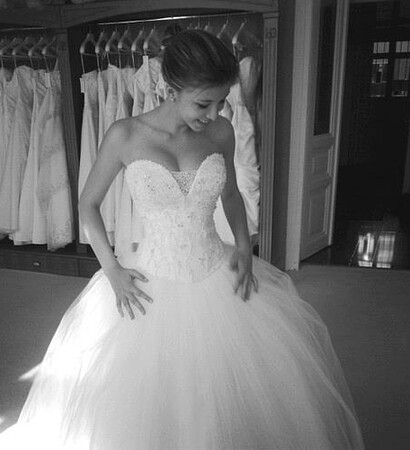 b&w, style and bride