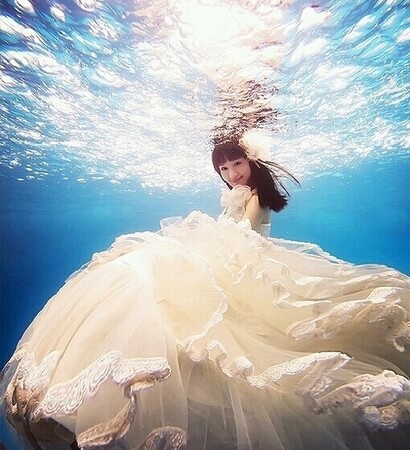 fashion, beauty and cheap wedding dress