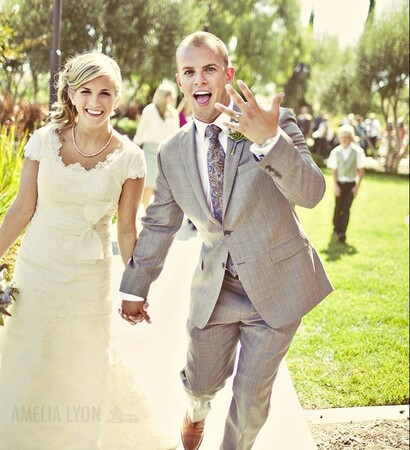 bride, photograhy and ring