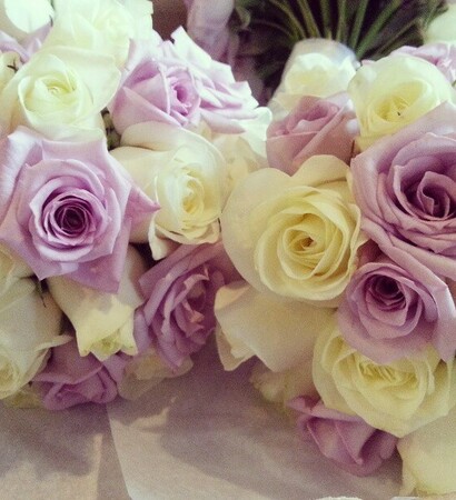 2013, bouquet and lillies