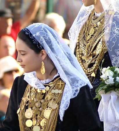 portugal and national dress